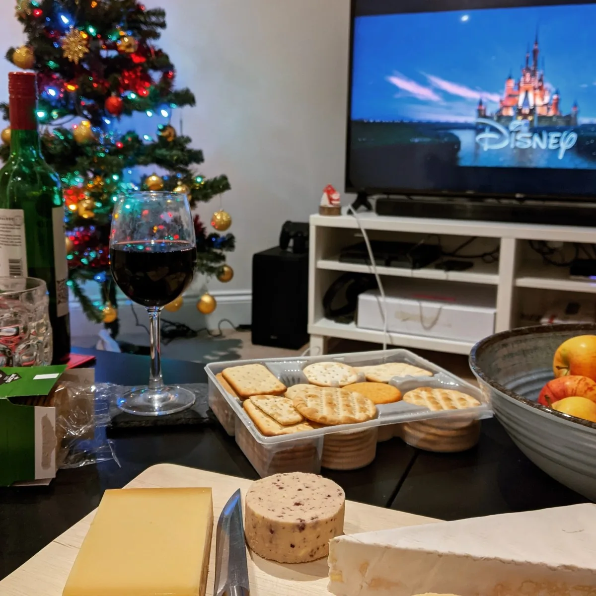Christmas during a global pandemic: This is not easy